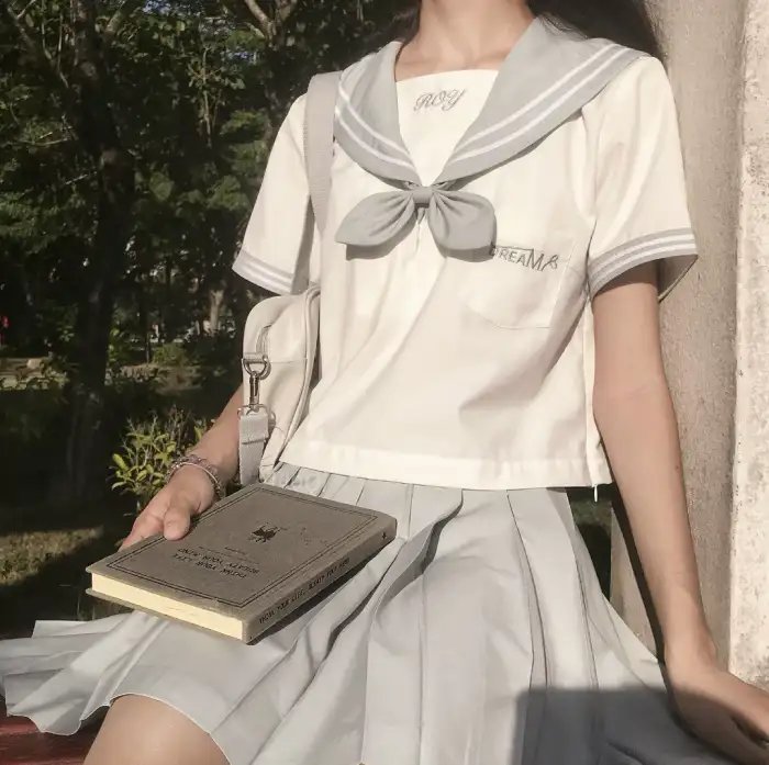老娘叫谭雅